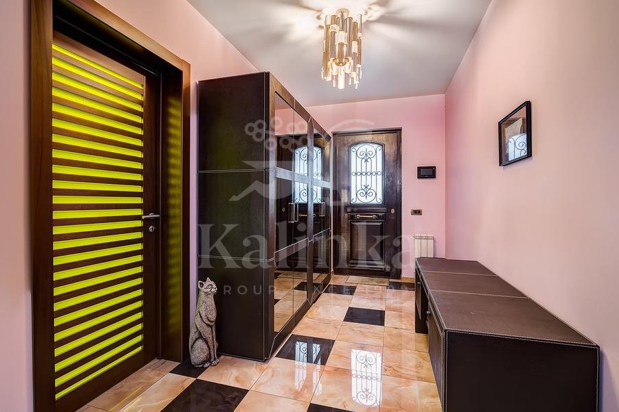 Флоранс, 350 м2, 3 этажей, фото 4