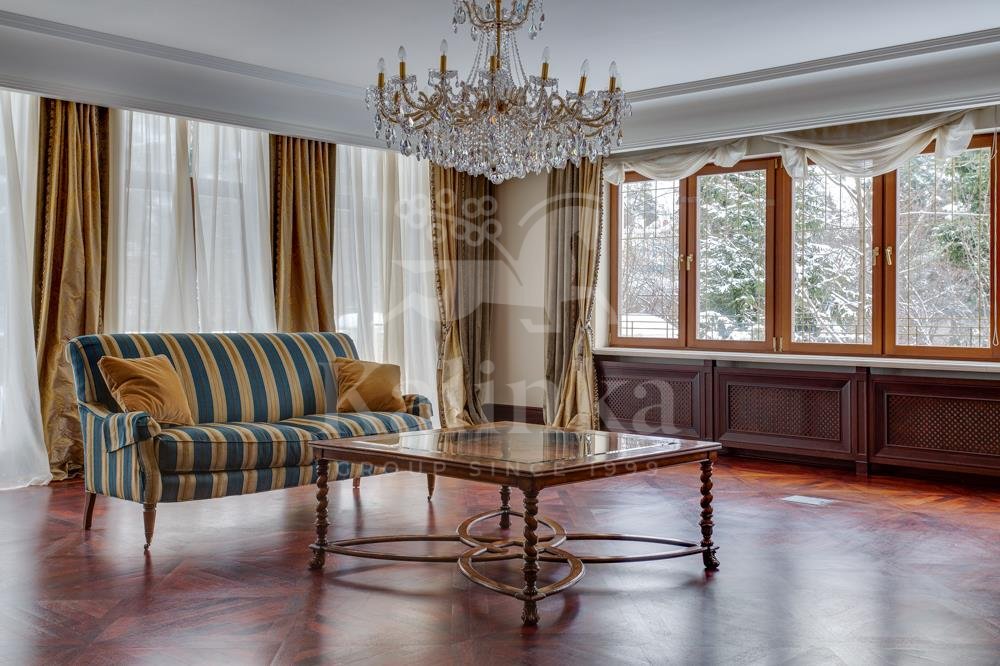 Николино, 800 м2, 2 этажей, фото 3