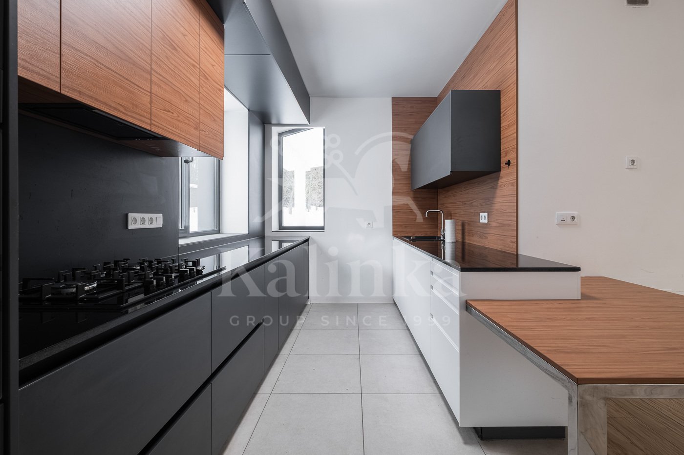 Ирбис, 440 м2, 3 этажей, фото 3