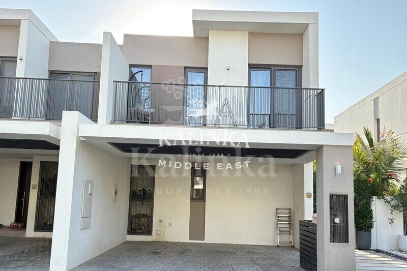 Tilal Al Ghaf, 5-комнатная, 240.8 м2, 2 этажей, фото 1