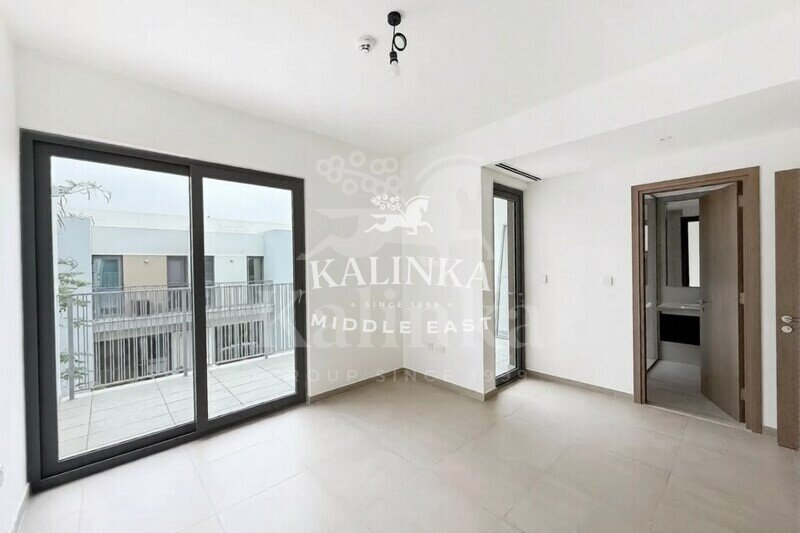 Tilal Al Ghaf, 5-комнатная, 240.8 м2, 2 этажей, фото 4