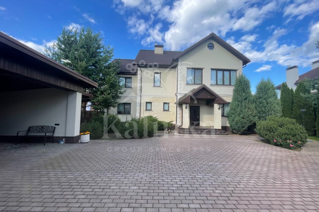 Аксиньино, 450 м2, 3 этажей, фото 1