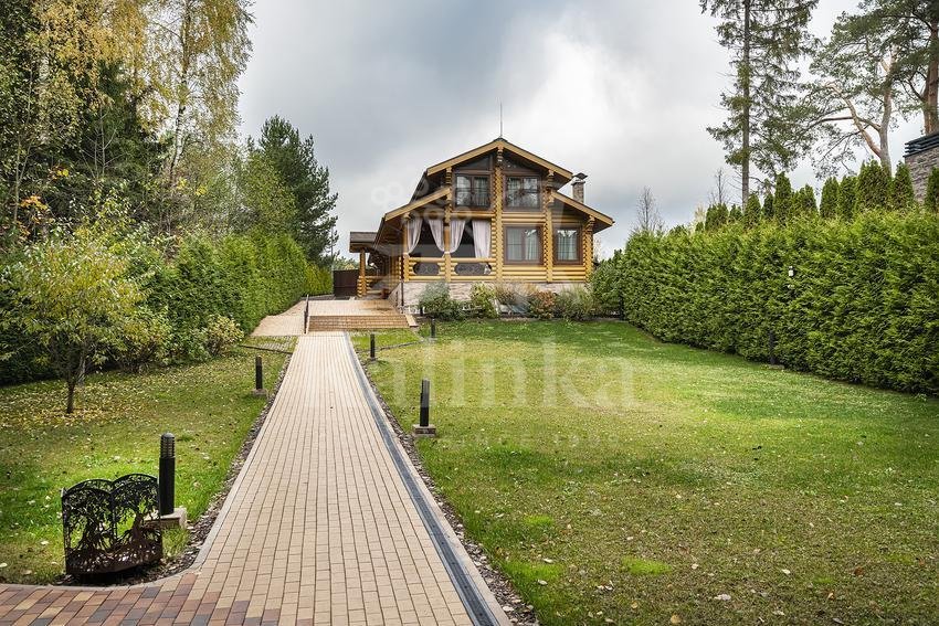 Николино, 320 м2, 2 этажей, фото 1
