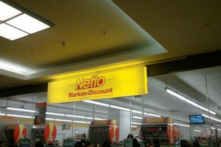 Торговый центр  0 <span>м<sup>2</sup></span> — Пакет из двух супермаркетов Netto  - Германия