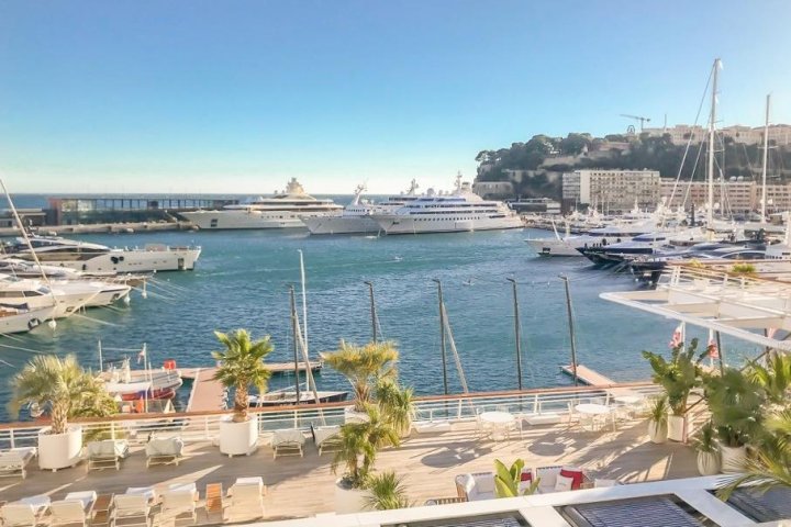 2-комнатная квартира 140 <span>м<sup>2</sup></span> — Великолепная квартира с видом на гавань  - Монако, Монако