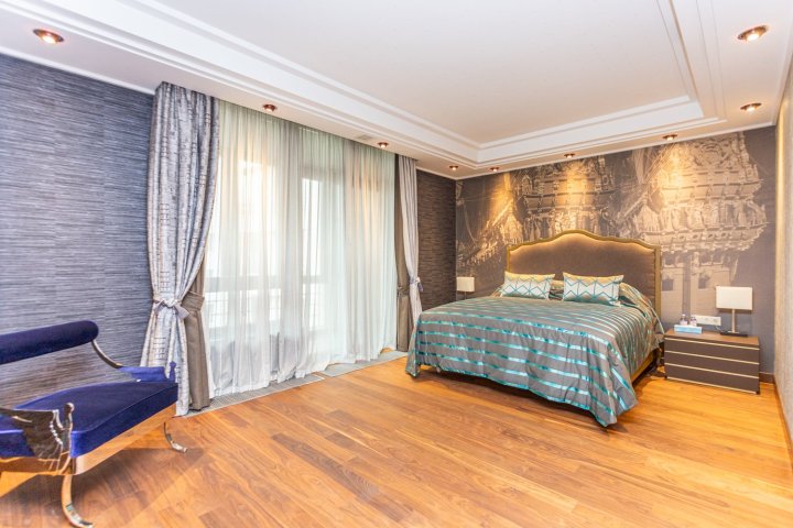 4-комнатная квартира 244 м 2 , 4 этаж — Course House