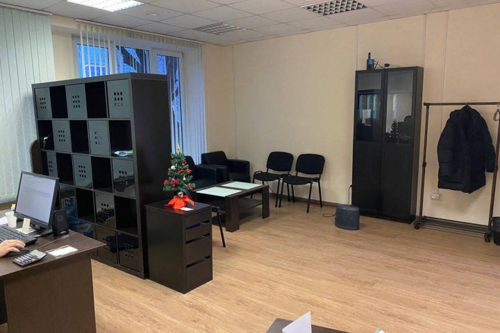 Торговый центр 323 м 2